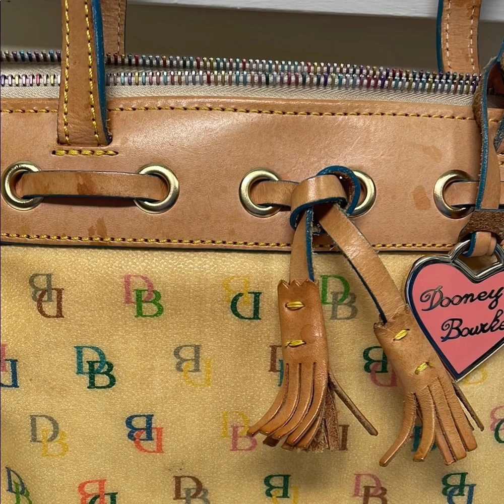 Dooney & Bourke this elegant